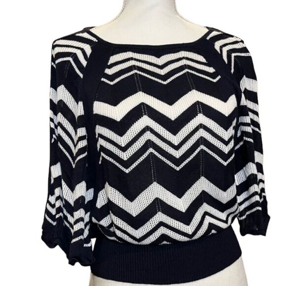 Boston Proper Black and White ZigZag Batwing Knit Sweater Wide Waistband Size XS - Picture 1 of 9